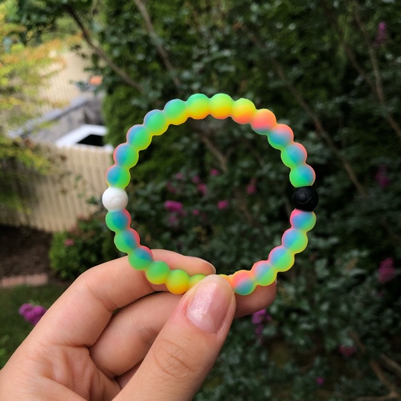 ❤️Authentic Lokai bracelet!❤️ - Picture 2 of 5
